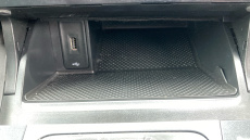 Volkswagen Golf 99kW e-Golf 35kWh 5dr Auto Electric Hatchback